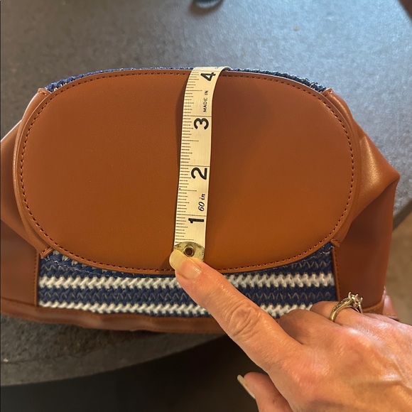 Ann Taylor Tan and Blue Striped Crossbody Bag with Crab Design - Picture 9 of 9